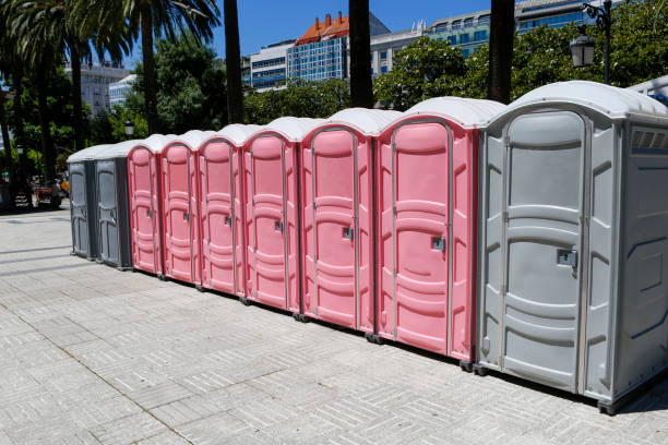 Best Event Portable Toilet Rental  in Mont Belvieu, TX